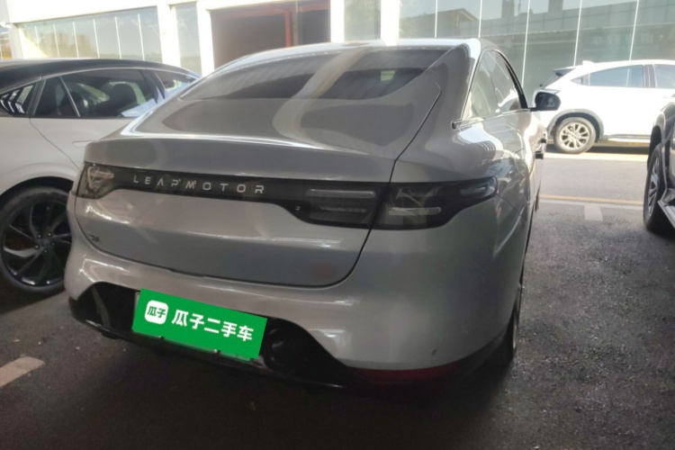 零跑汽车 零跑C01 2022款 四驱双电机高性能版车身外观6005