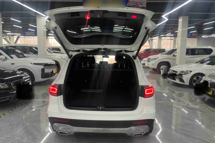 奔驰GLB 2022款 改款 GLB 200 动感型车身外观6004