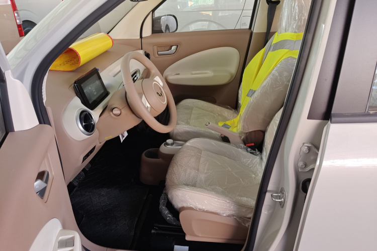 五菱汽车 宏光MINIEV 2025款 四门版 进阶款中控内饰20