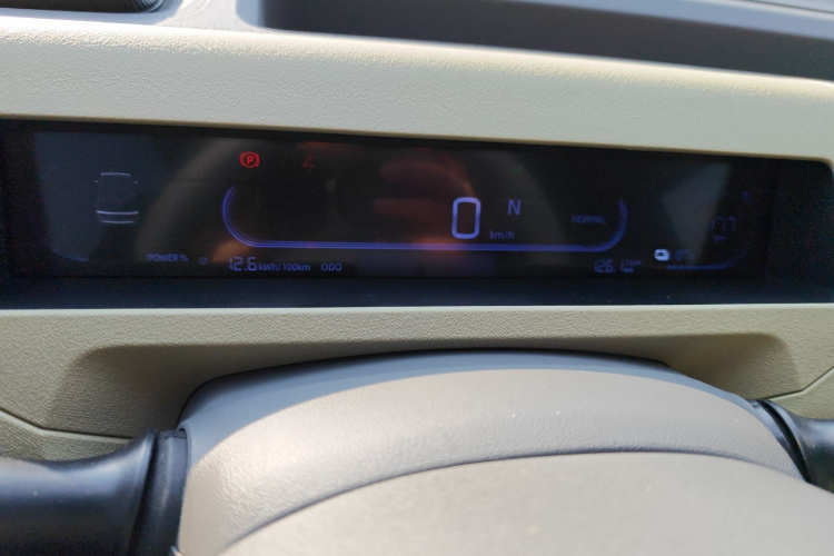 吉利银河 2024款 200km 熊猫骑士局部细节13