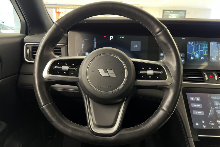 理想汽车 理想ONE 2021款 增程6座版中控内饰7002