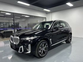 宝马X5 2023款 xDrive 30Li 尊享型M运动套装