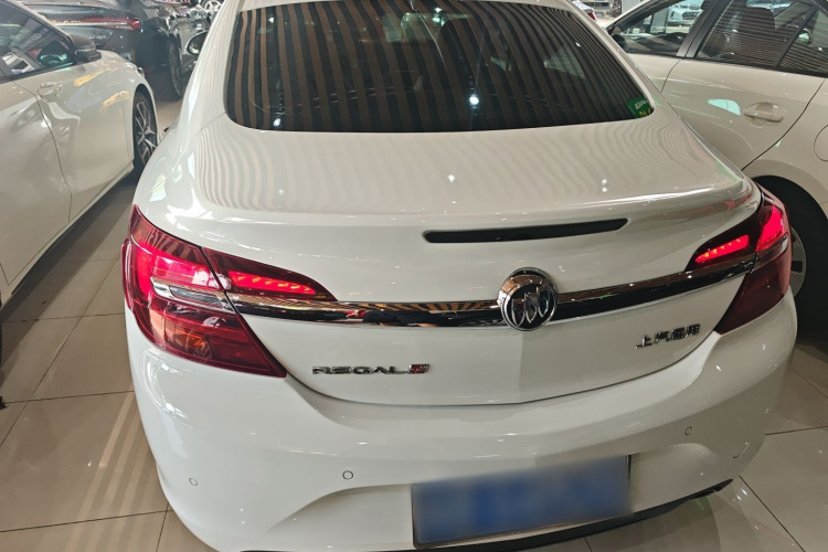 别克 君威 2015款 1.6T 精英技术型车身外观6004