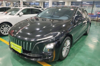 红旗E-QM5 2024款 610km PLUS