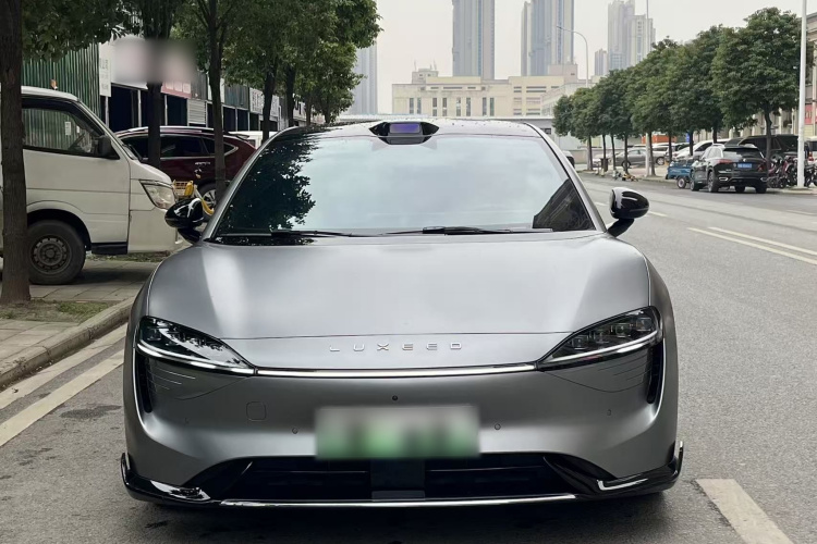 鸿蒙智行 智界S7 2024款 Ultra 四驱旗舰版车身外观6001