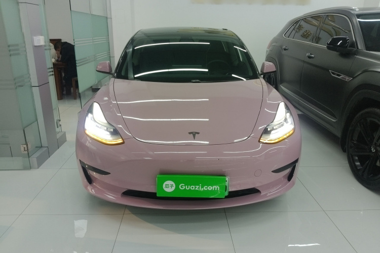 特斯拉 Model 3 2020款 改款 标准续航后驱升级版车身外观2