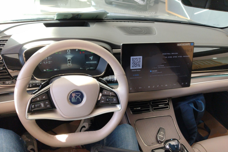 比亚迪 汉 2025款 EV 701KM激光雷达智驾型中控内饰7002
