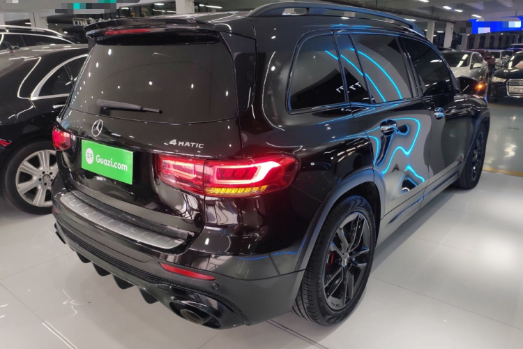 奔驰GLB AMG 2021款 AMG GLB 35 4MATIC车身外观7