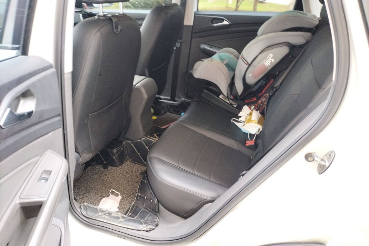 捷达VS5 2019款 280TSI 自动悦享型中控内饰7004