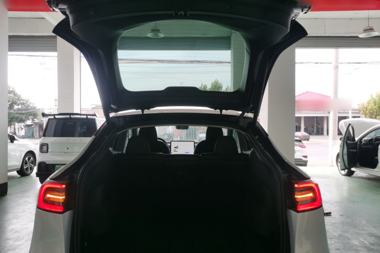 特斯拉 Model Y 2022款 改款 后轮驱动版局部细节23