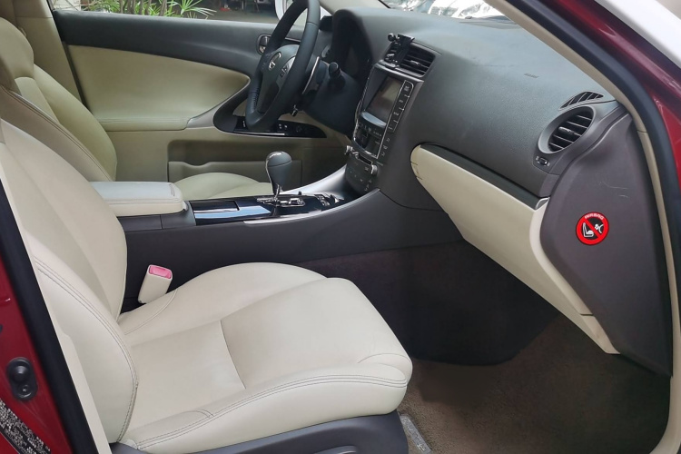 雷克萨斯IS 2011款 250 炫动版中控内饰7004