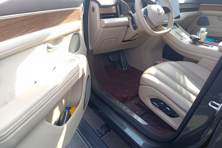 鸿蒙智行 问界M7 2024款 1.5T 后驱Plus版 6座中控内饰20