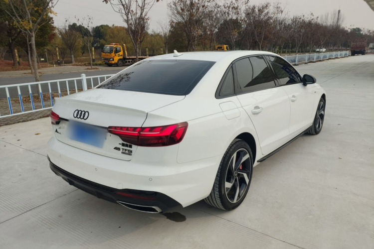 奥迪A4L 2023款 40 TFSI Bang&Olufsen 星夜版车身外观6005