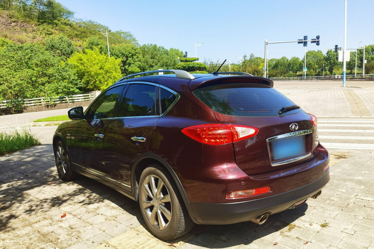 英菲尼迪QX50(进口) 2013款 2.5L 两驱优雅版车身外观6005