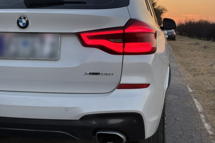 宝马X3 2020款  xDrive28i M运动套装车身外观6004