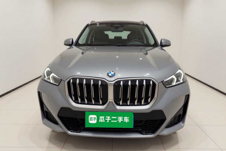 宝马X1 2023款 sDrive25Li M运动套装车身外观2