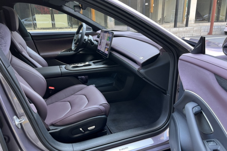 小米汽车 小米SU7 2024款 四驱超长续航高阶智驾Max版中控内饰7007