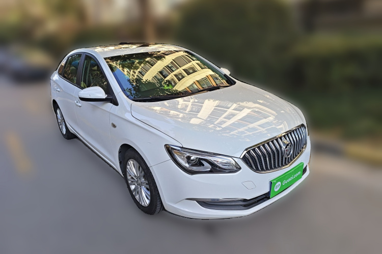 别克 英朗 2017款 15N 自动精英型车身外观3