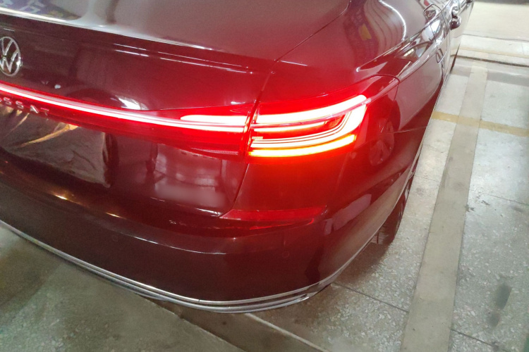 大众 帕萨特 2024款 280TSI 商务版车身外观9