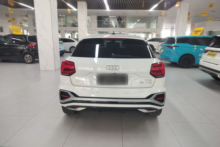 奥迪Q2L 2024款 35TFSI 时尚动感型车身外观6