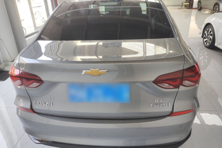 雪佛兰 科鲁泽 2024款 1.5L 双离合悦享版车身外观6