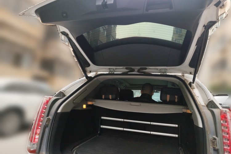 凯迪拉克SRX 2013款 3.0L 精英型局部细节23