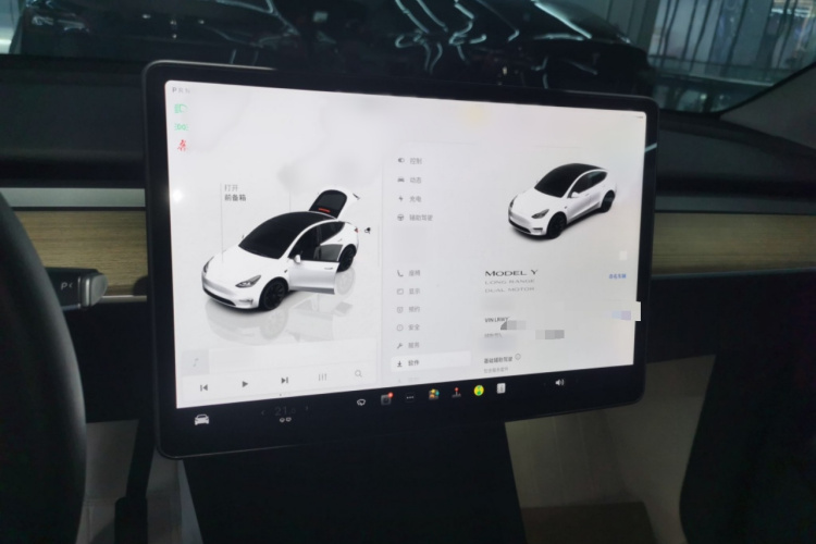 特斯拉 Model Y 2022款 改款 长续航全轮驱动版局部细节14