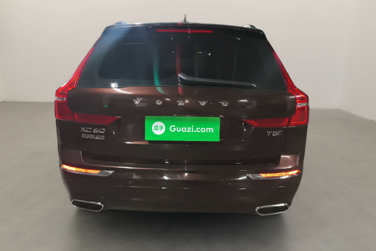 沃尔沃XC60 2021款 T5 四驱智逸豪华版车身外观6