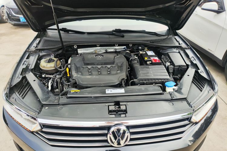大众 迈腾 2019款 330TSI DSG 豪华型 国VI局部细节24