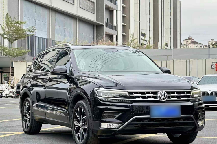 大众 途观L 2019款 380TSI 自动四驱智动豪华版7座 国VI车身外观6002