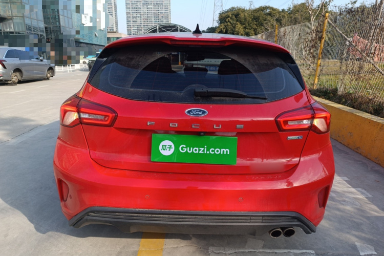 福特 福克斯 2020款 两厢 EcoBoost 180 自动ST Line车身外观6004