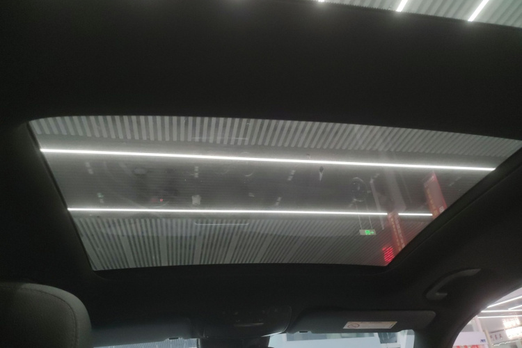 奔驰GLC 2017款 GLC 260 4MATIC 豪华型中控内饰22