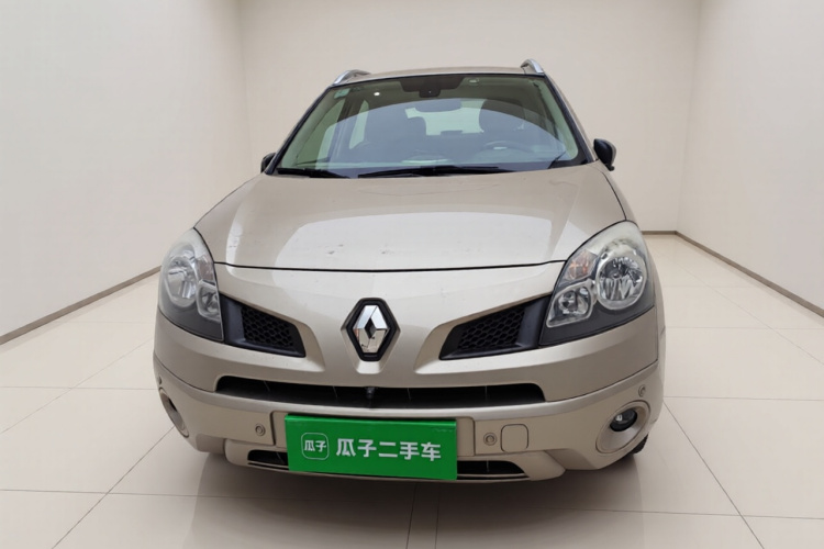 雷诺 科雷傲(进口) 2010款 2.5L 四驱舒适型车身外观2