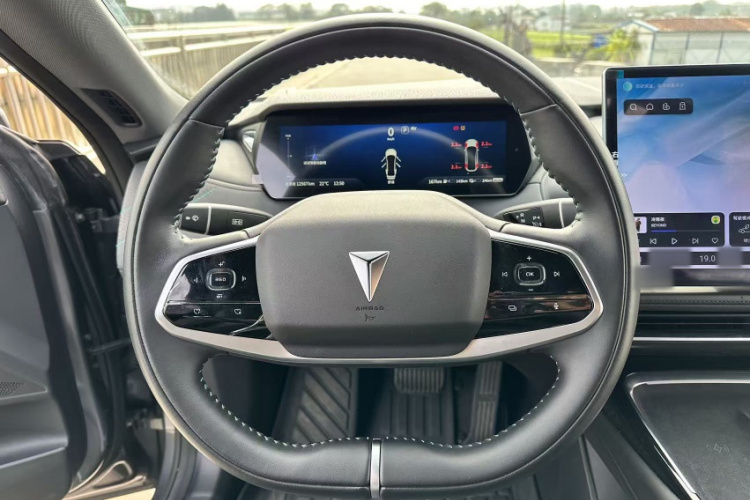 深蓝汽车 深蓝SL03 2023款 200Max增程版中控内饰7003