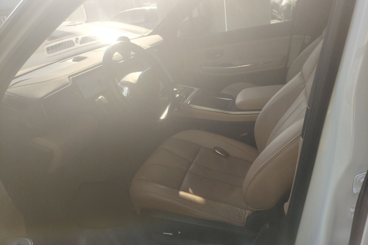 蔚来ES8 2020款 450KM 七座版局部细节19