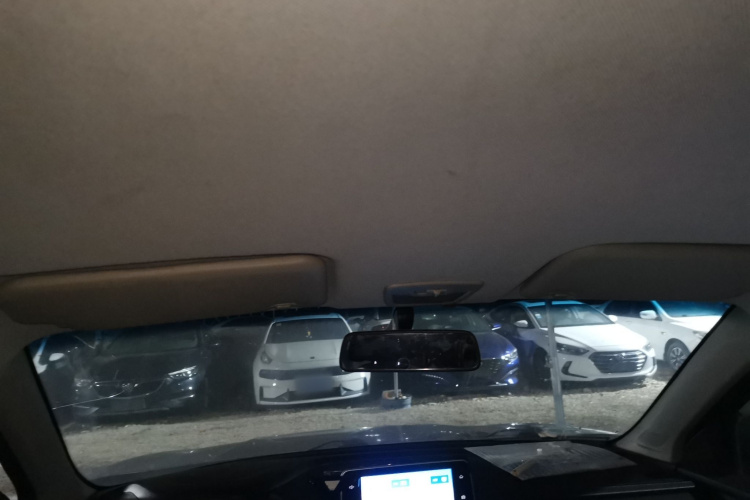 五菱汽车 五菱宏光S3 2018款 1.5L 手动舒适型 国V中控内饰22