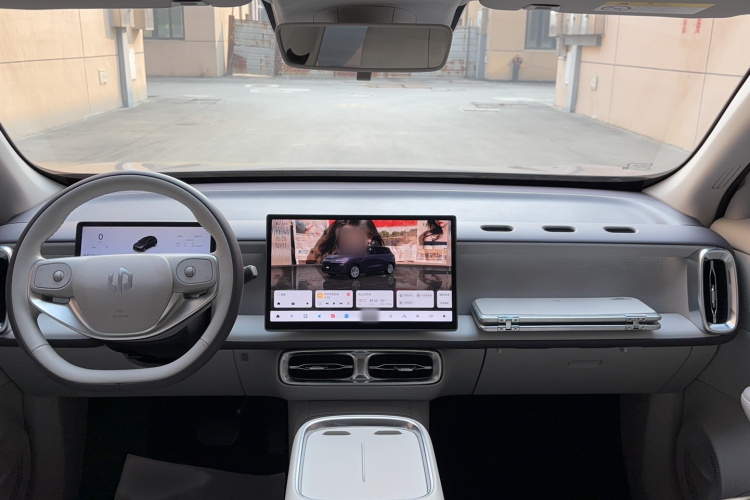 零跑汽车 零跑B10 2025款 510悦享版中控内饰7003