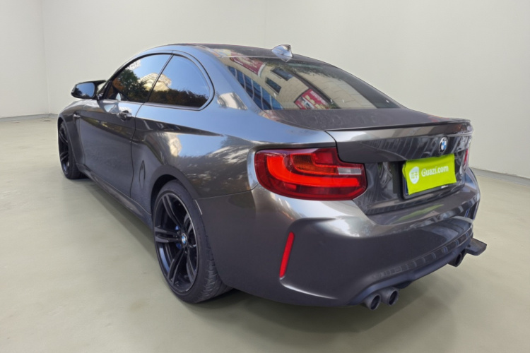 宝马M2 2016款 M2车身外观5