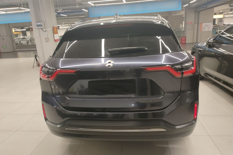 蔚来ES6 2020款 455KM 运动版车身外观6