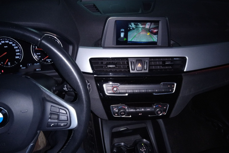 宝马X1 2019款 sDrive20Li 领先型中控内饰7002