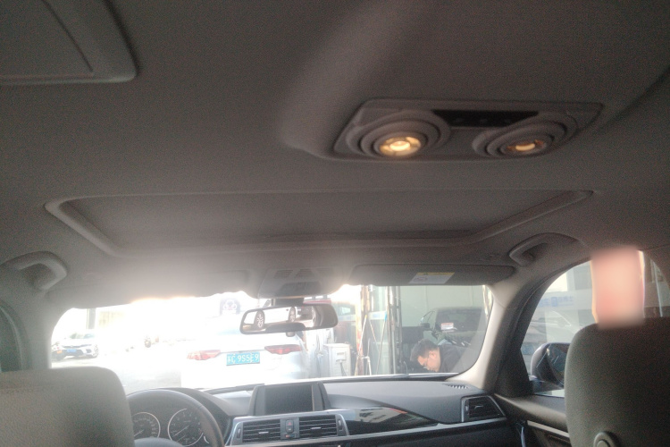 宝马3系 2017款 320Li 时尚型局部细节22