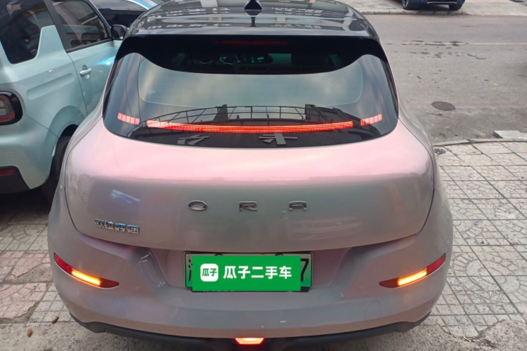 欧拉好猫 2023款 401km标准续航 豪华型 三元锂车身外观6004