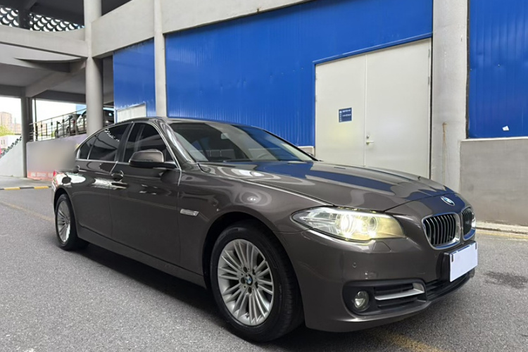 宝马5系 2014款 525Li 领先型车身外观6004