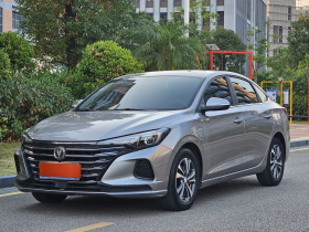 长安 逸动 2020款 PLUS 1.6L GDI 自动豪华型