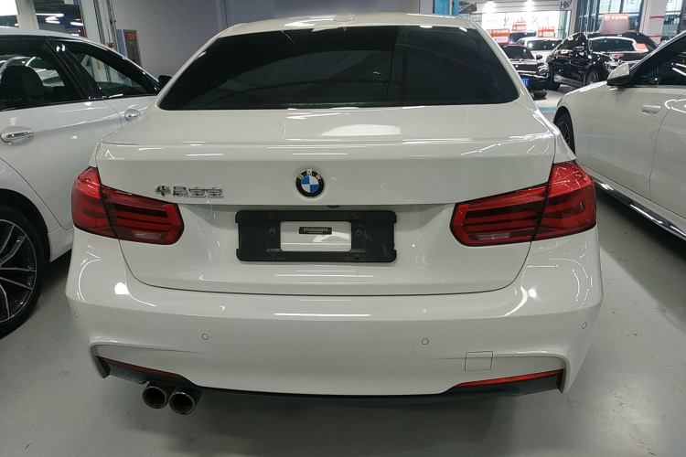 宝马3系 2018款 320i M运动套装车身外观6004