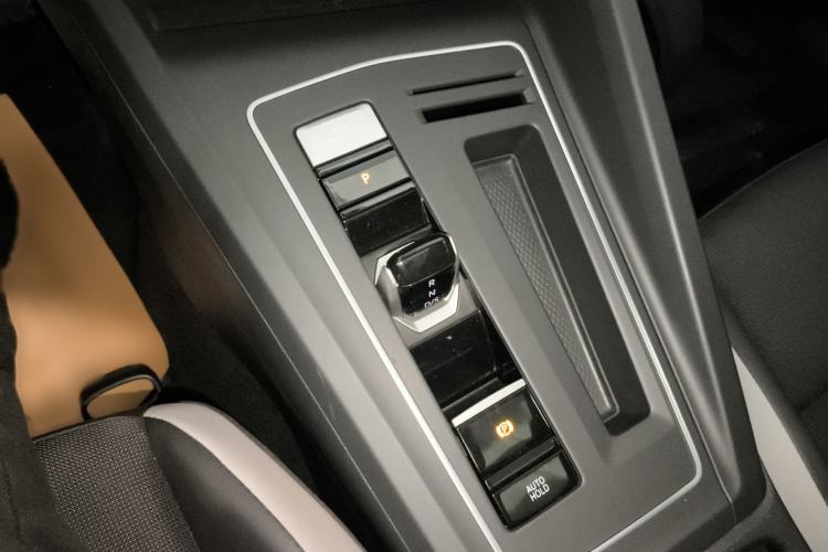 大众 高尔夫 2021款 280TSI DSG Pro局部细节18