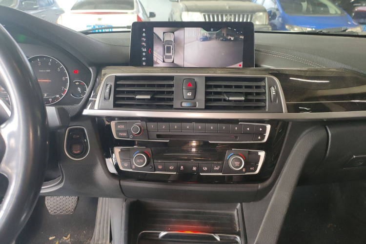 宝马3系 2019款 320Li M运动曜夜版局部细节16