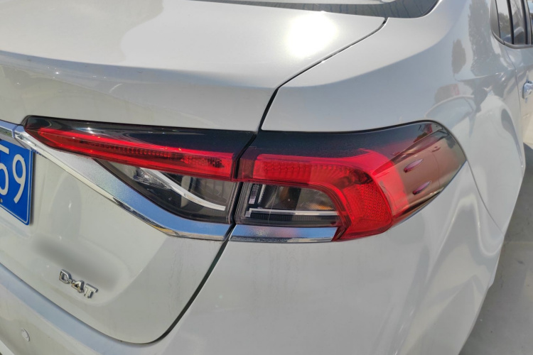 丰田 卡罗拉 2023款 1.2T 先锋版车身外观9