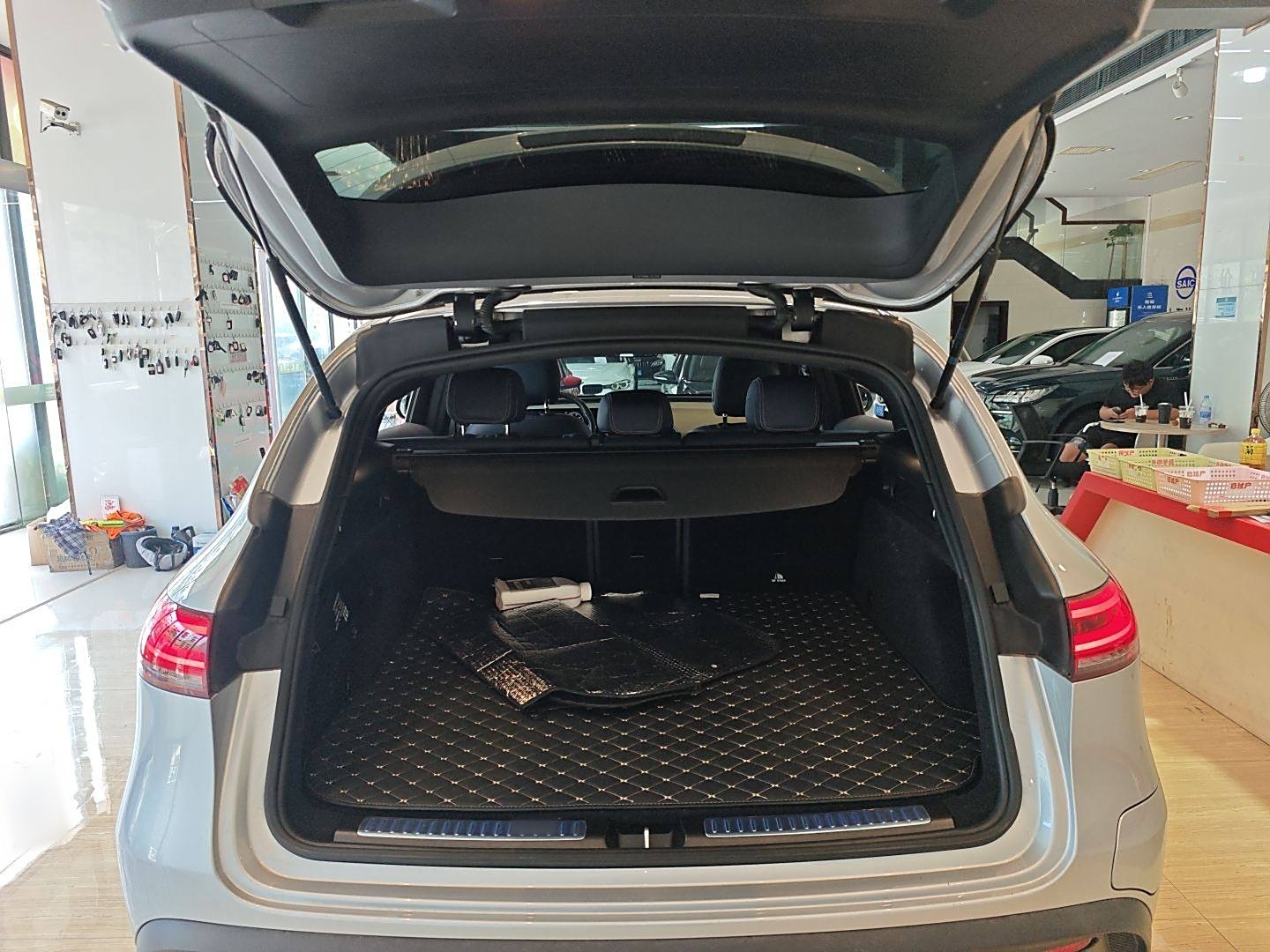 奔驰EQC 2020款 EQC 400 4MATIC