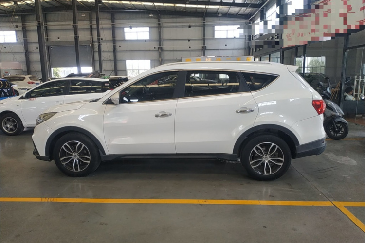 东风风光 风光580 2018款 1.5T CVT豪华型车身外观4